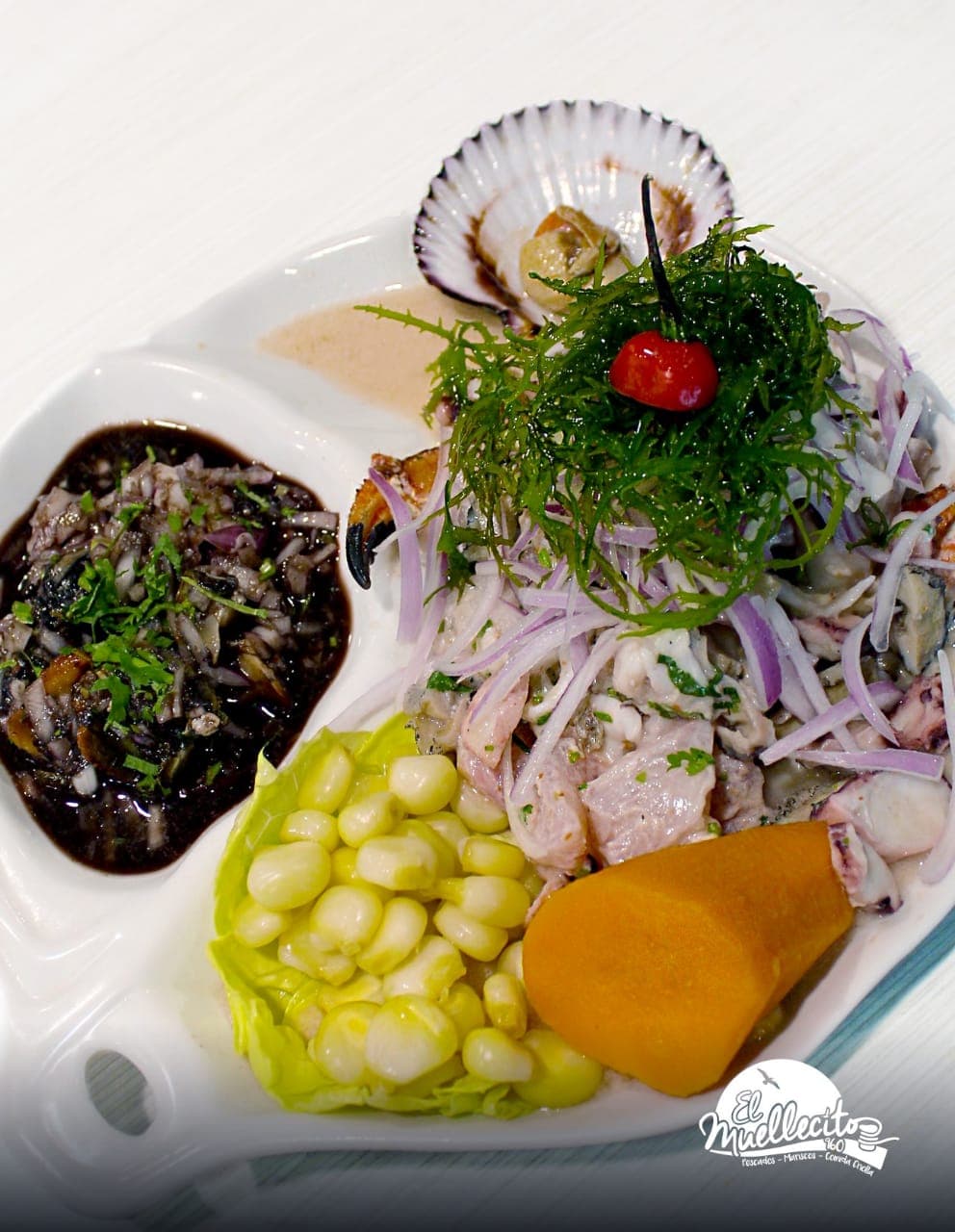 Ceviche Mixto con Conchas Negras