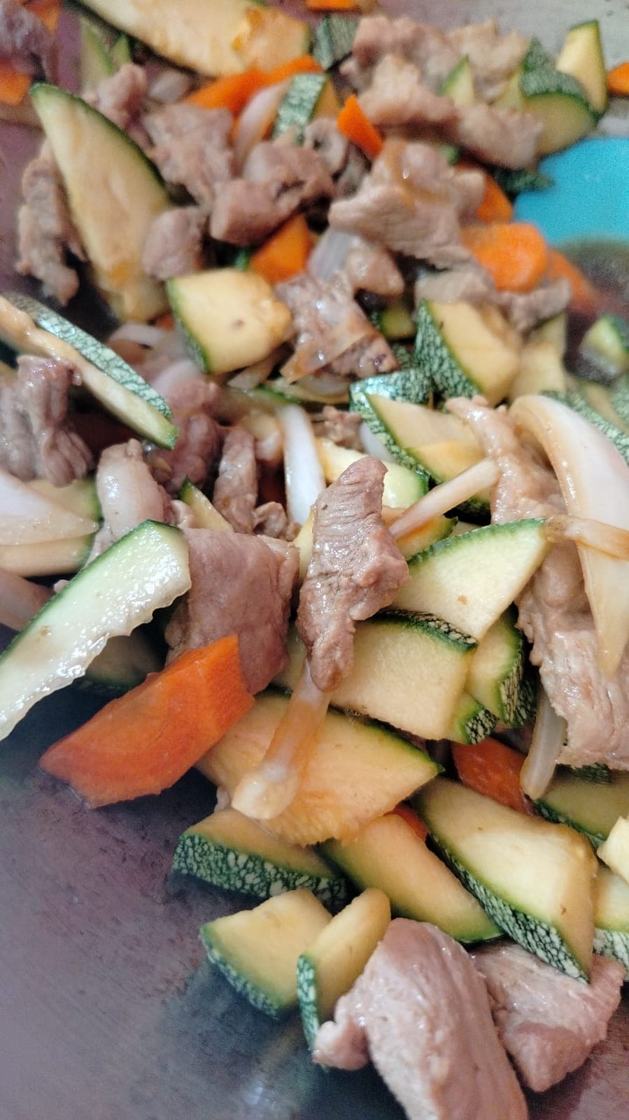 Cerdo con Verduras
