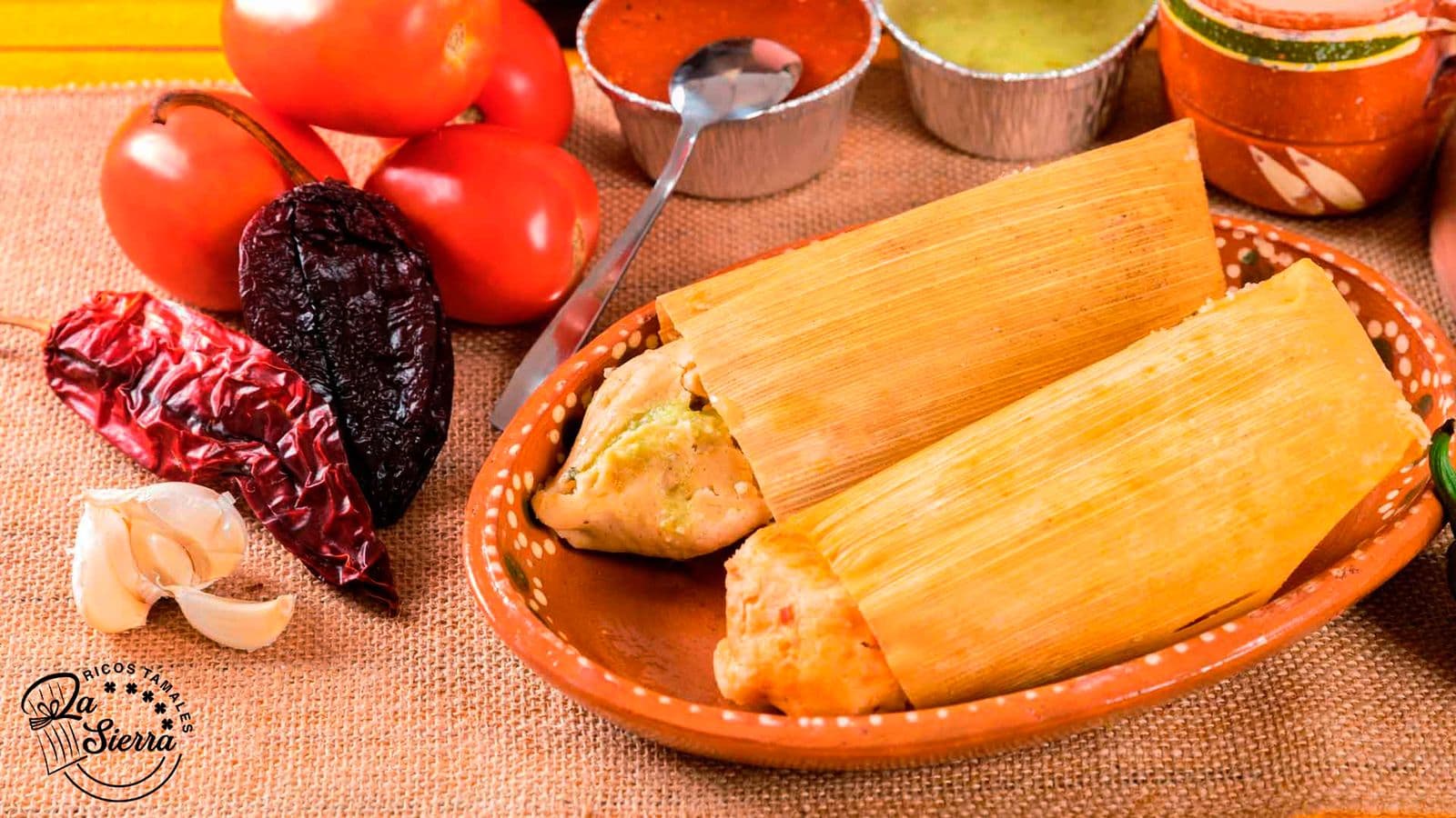 Tamal de Elote con Raja