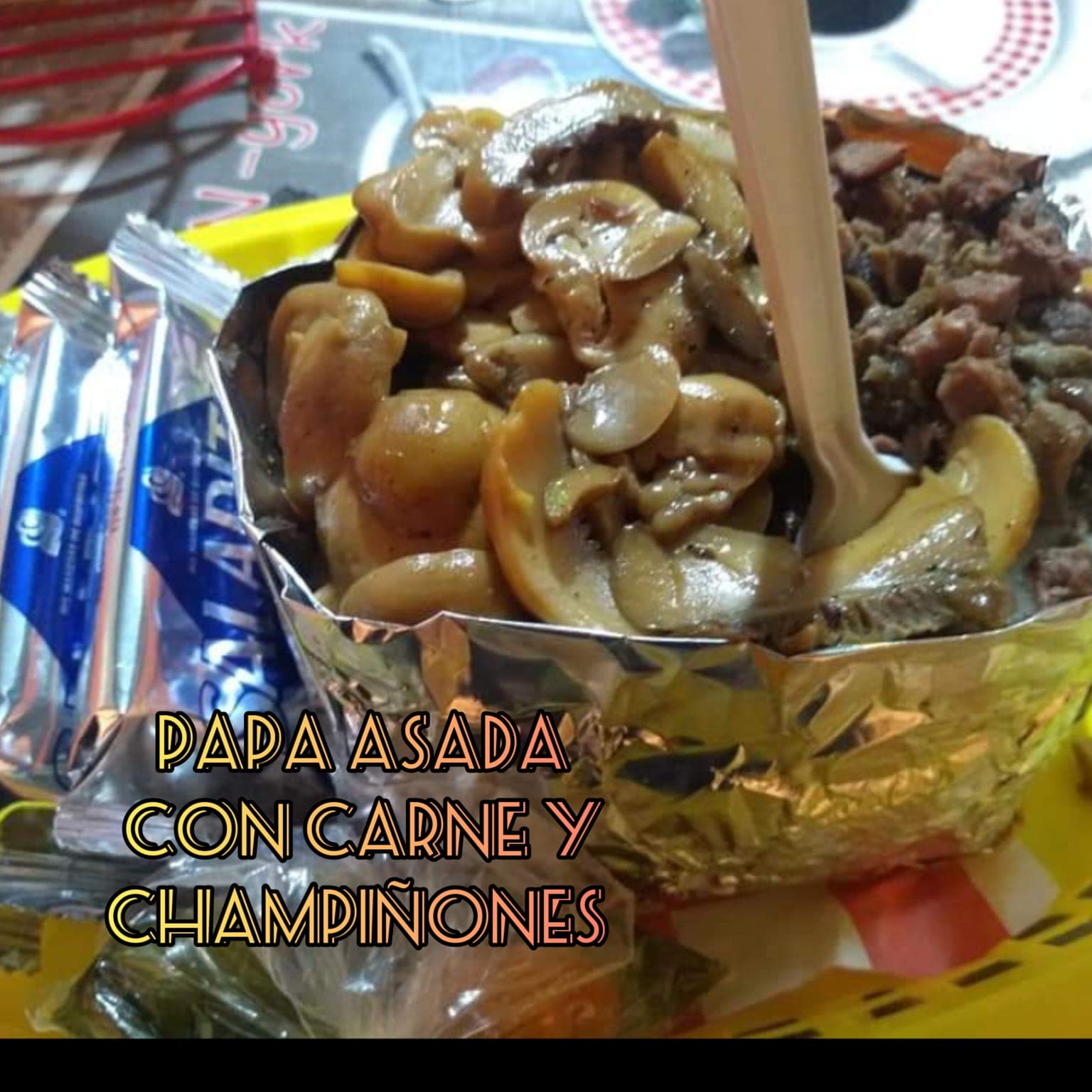 Papa Asada con Bistec,trompo y champiñones