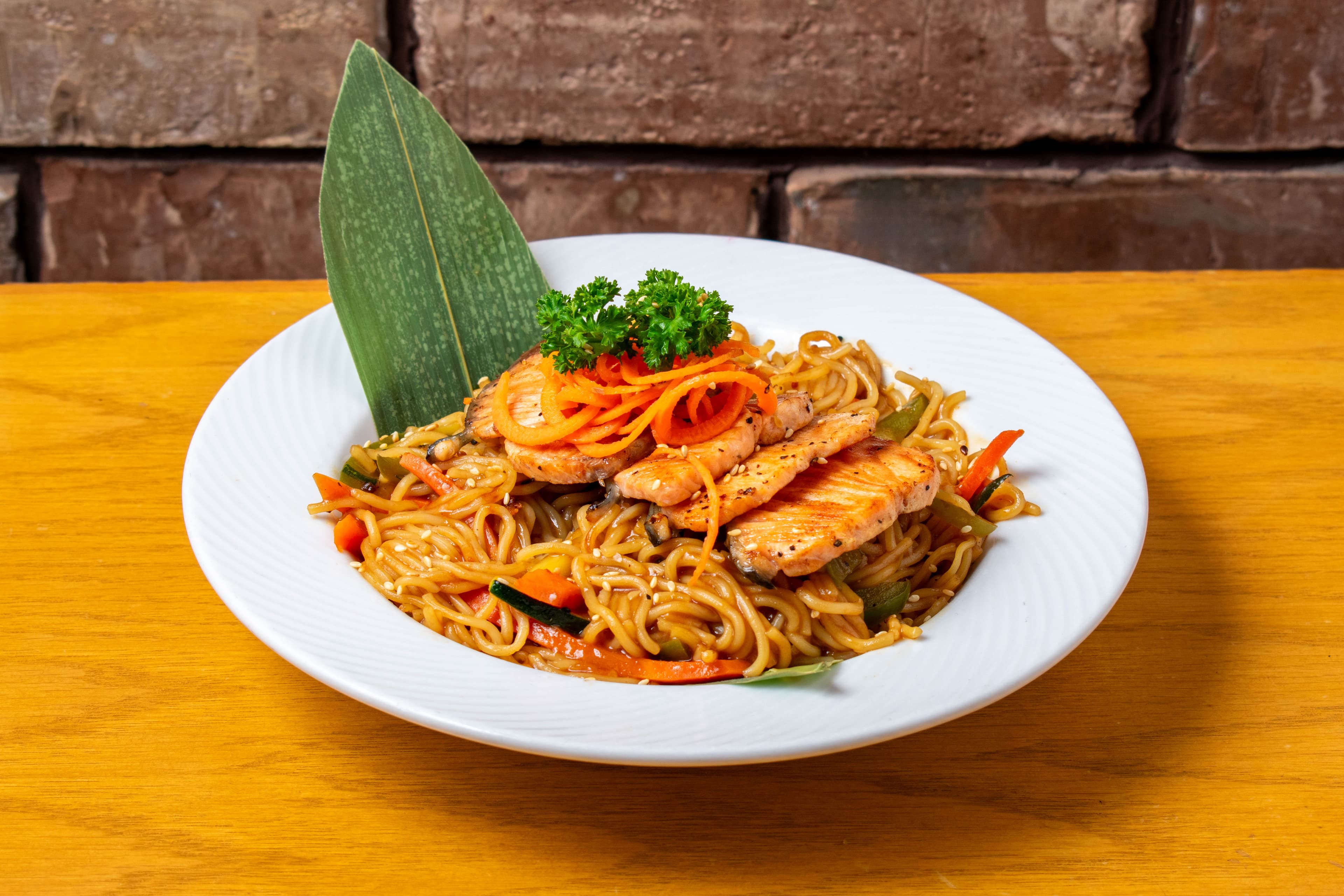 Pasta Oriental de Salmon