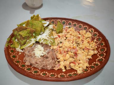 5. Huevos A la Mexicana