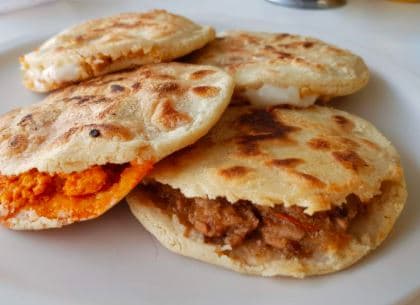 Gordita de huevo verde