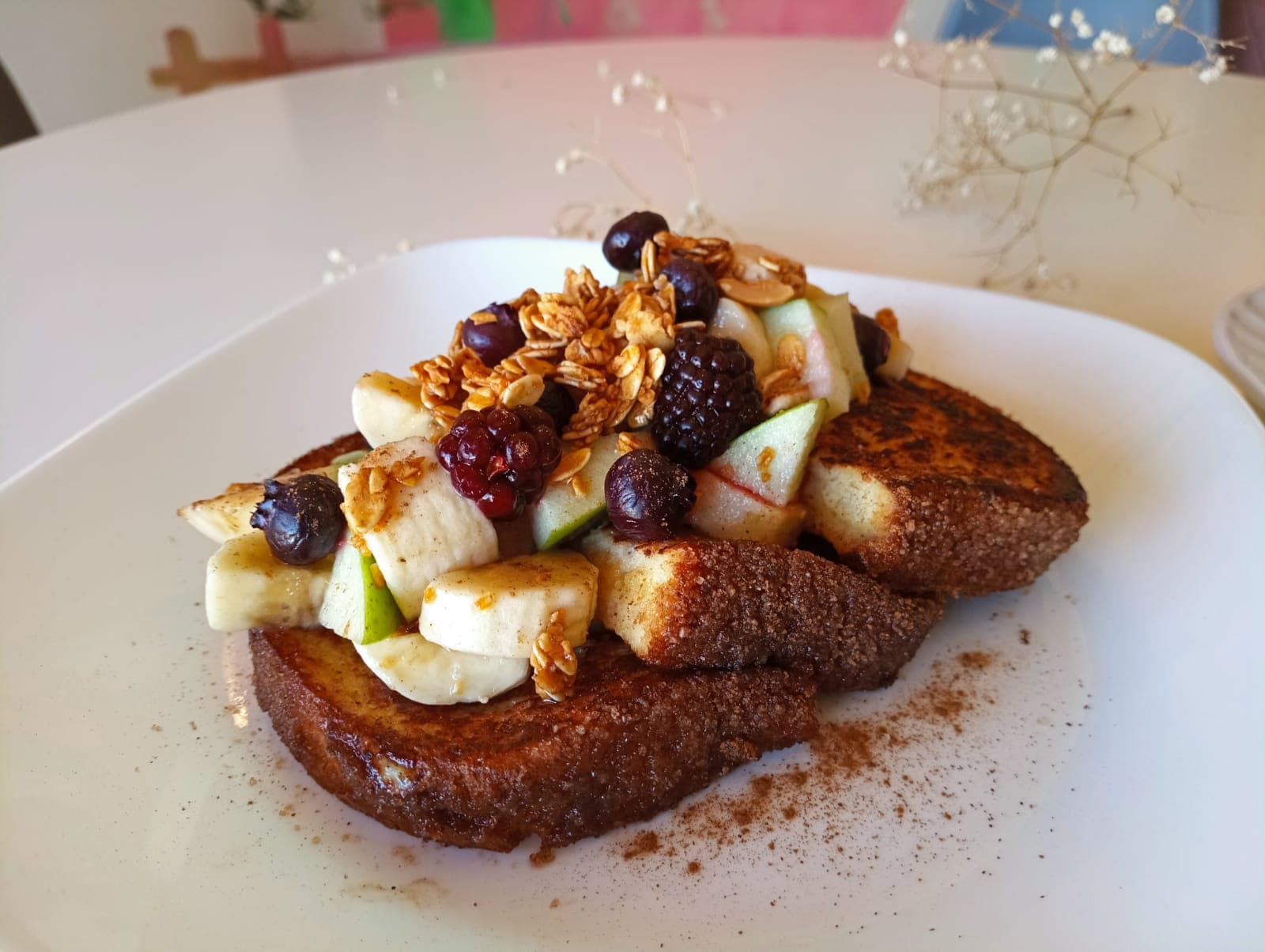 Pan frances con fruta