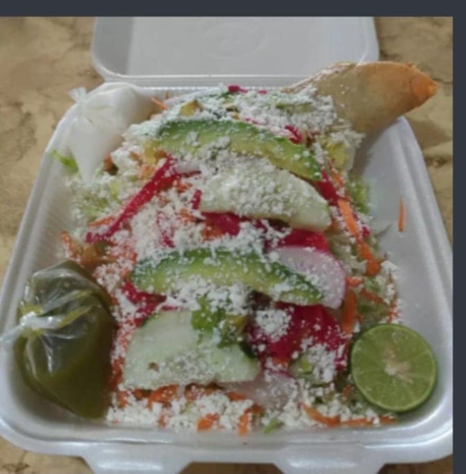 Tacos Dorados de Res