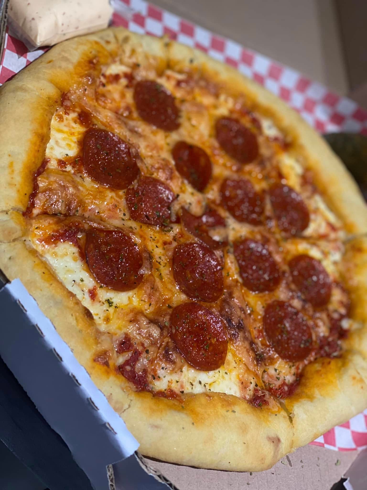 Pizza Clásica Mediana