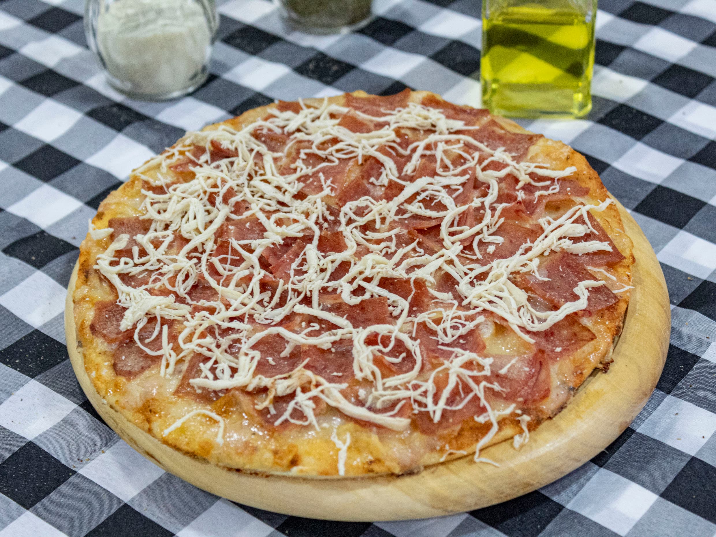 Pizza Large Combinada Jamon / Pollo