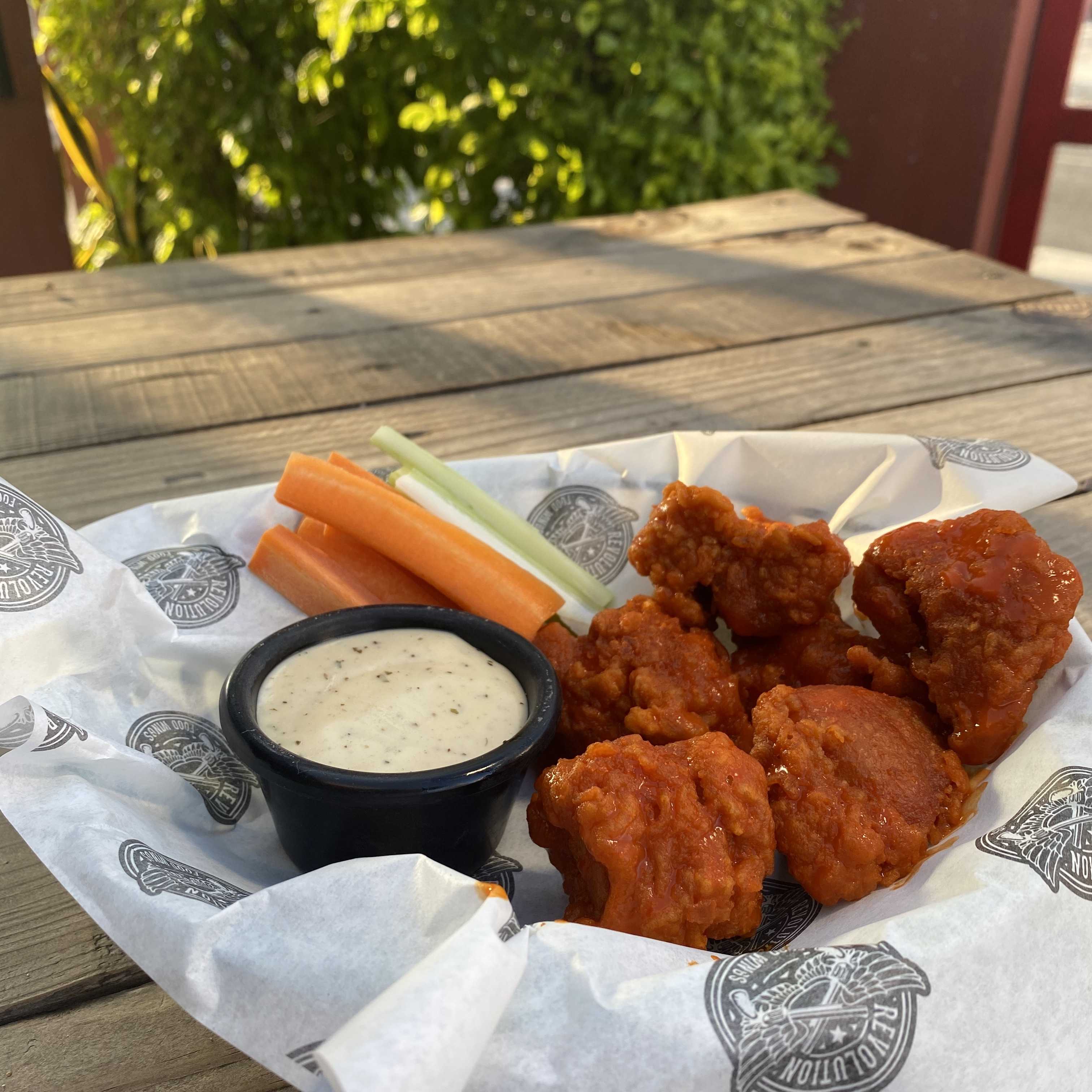 6 Boneless