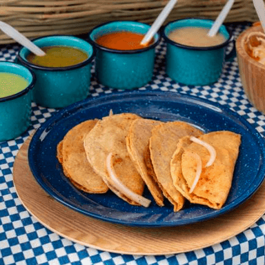 Taco de Huevo Rojo