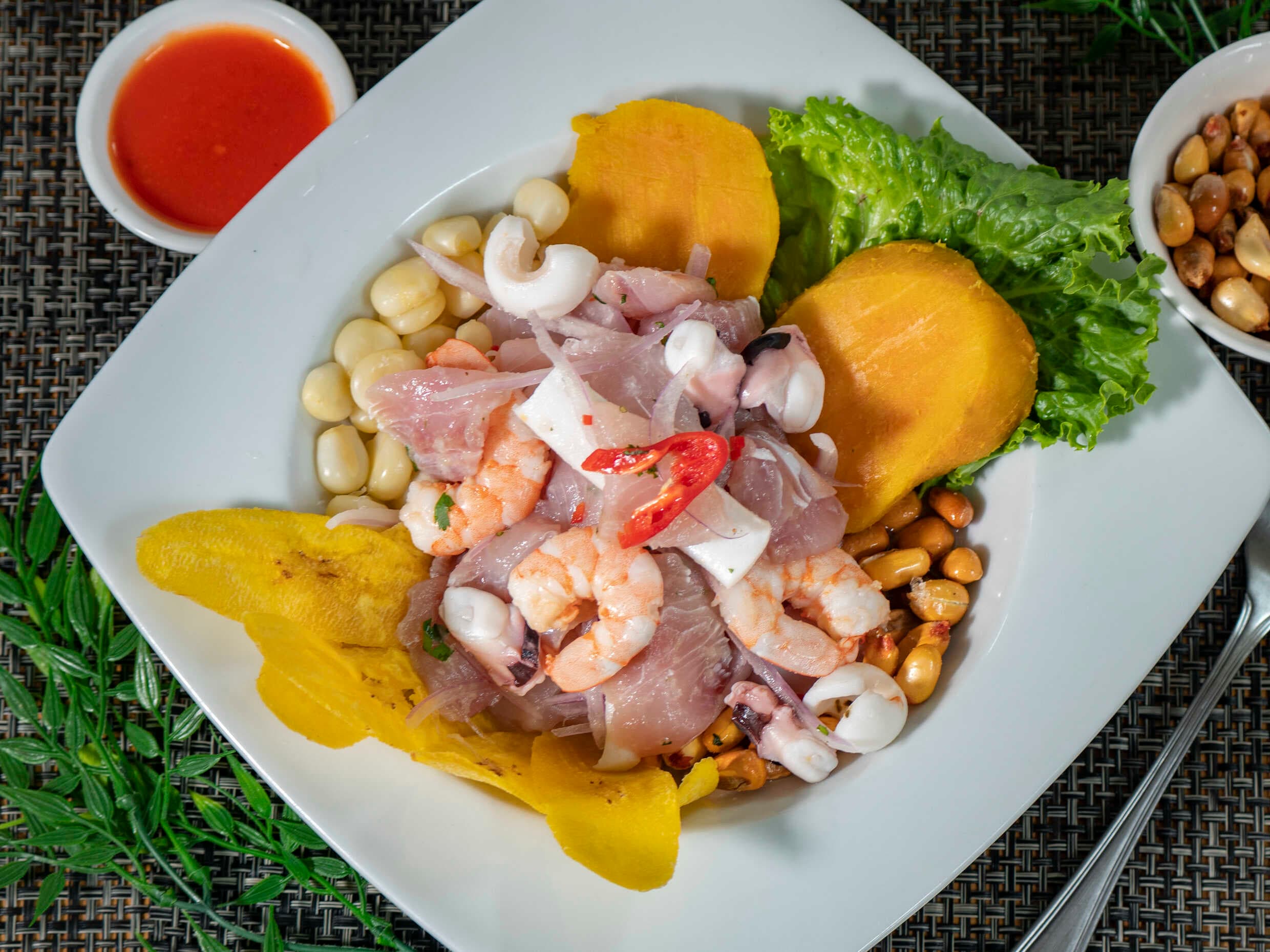 Ceviche Mixto