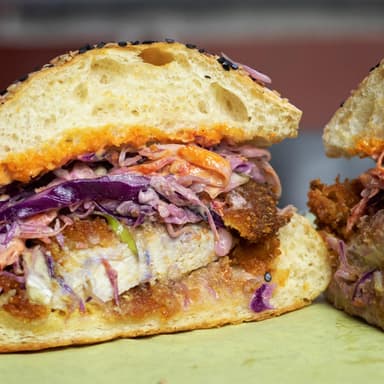 Sándwich de Pollo Frito
