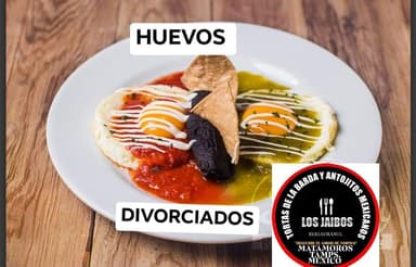 Huevos Divorciados