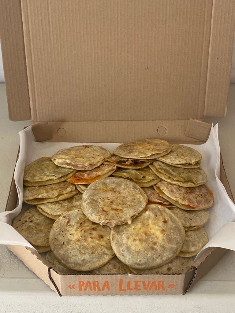 Paquete de 25 Gorditas