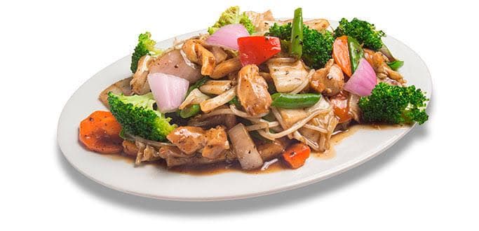 Pollo Saltado de Verdura