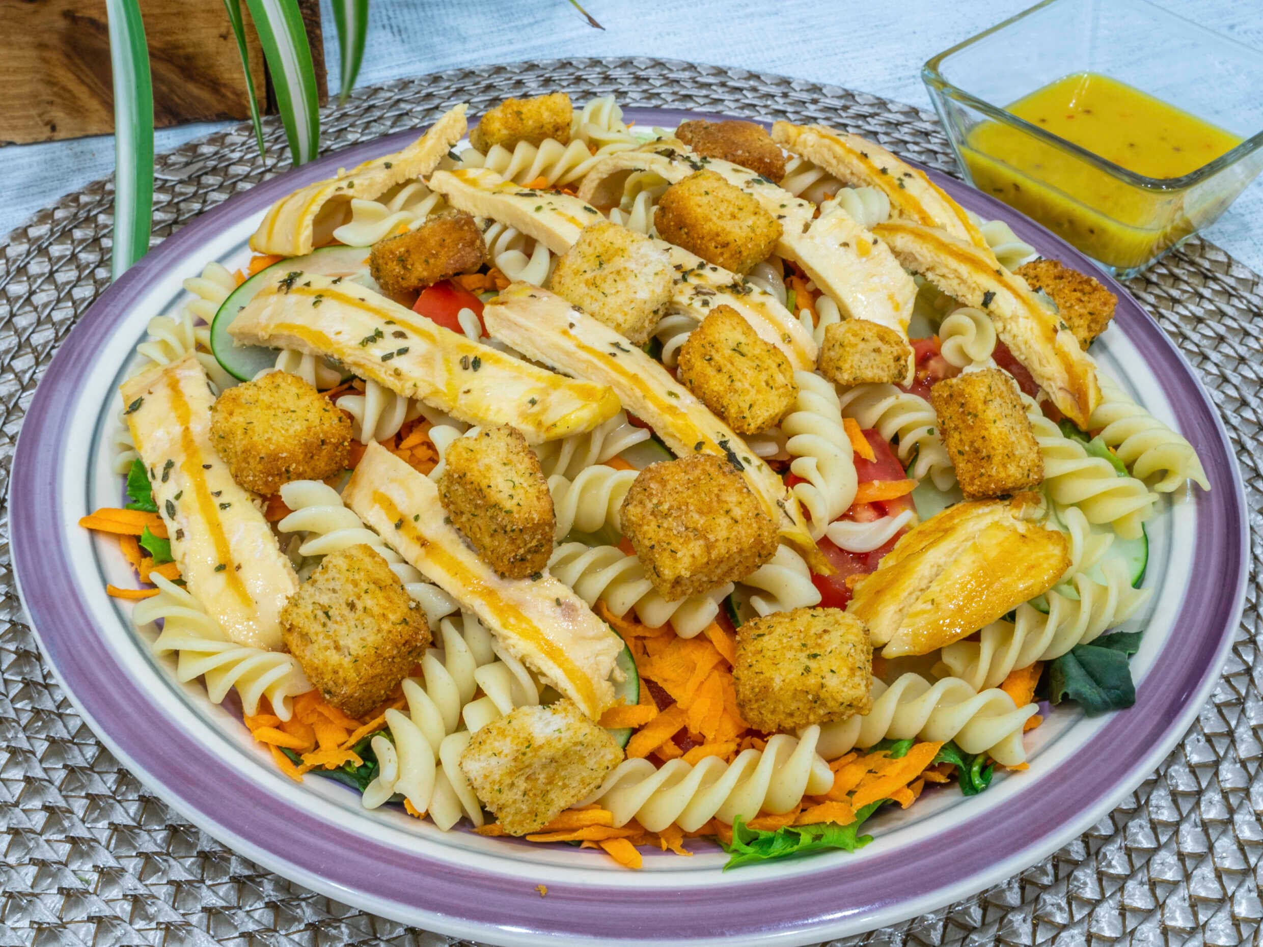 ENSALADA DULCE CON QUESO DE CABRA