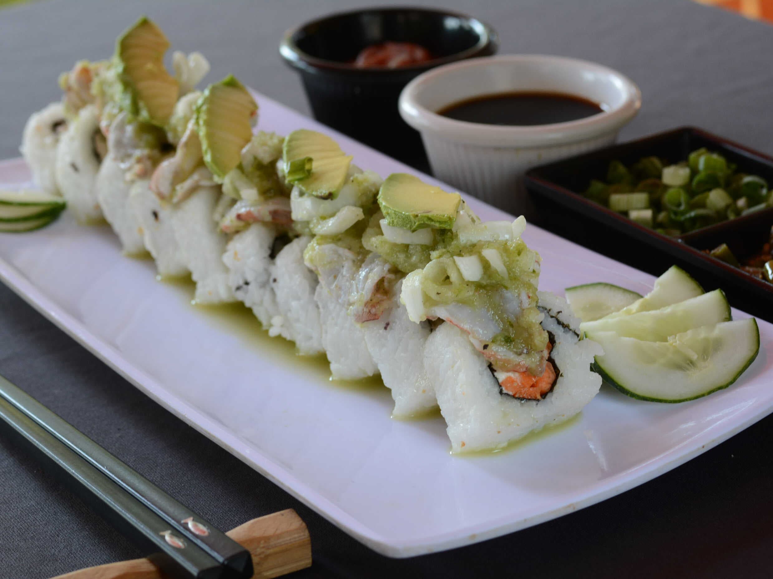 Aguachile Roll
