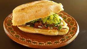 Combo Torta de Filete + Agua Fresca