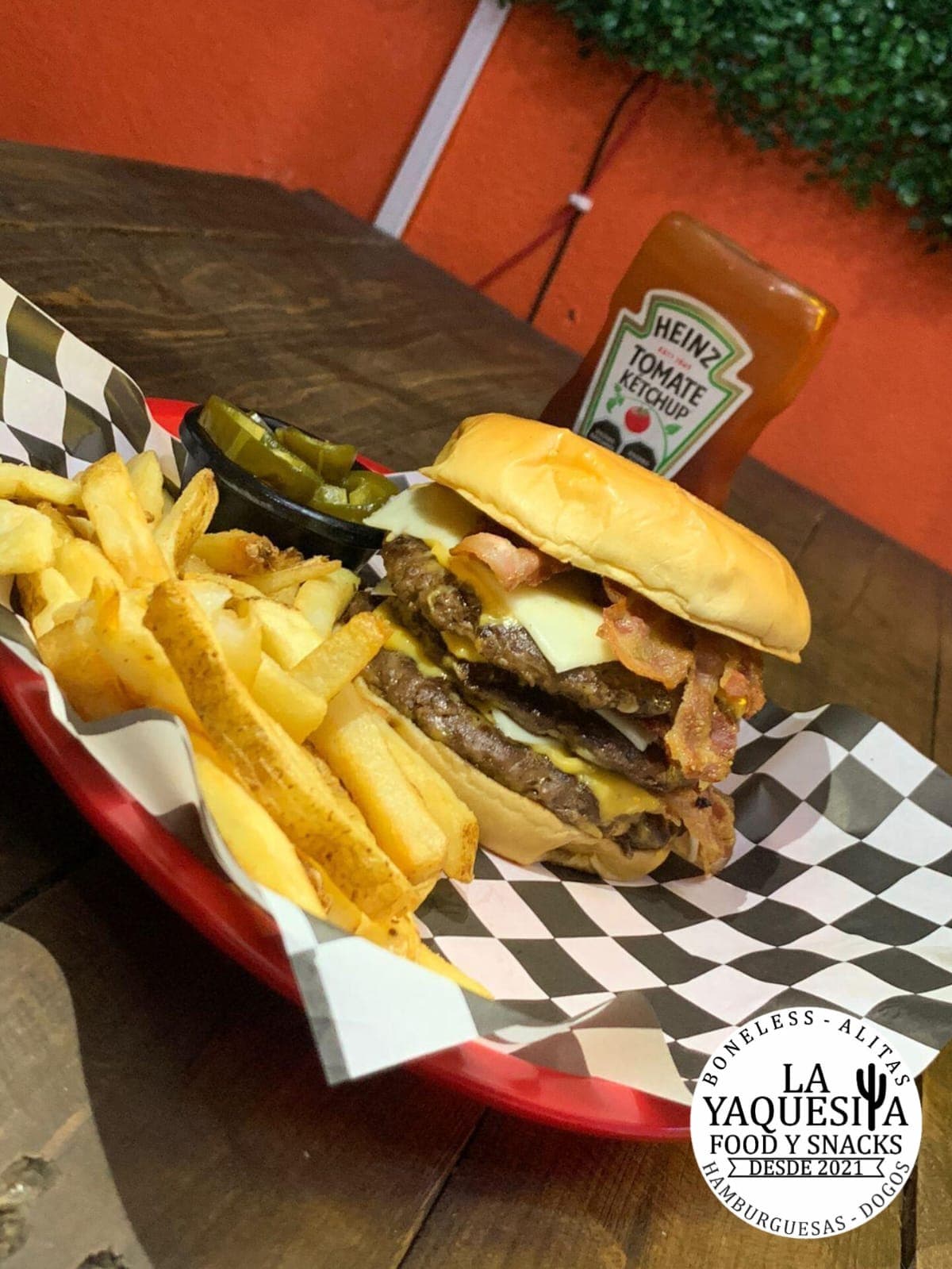 YaquiChesseBurger