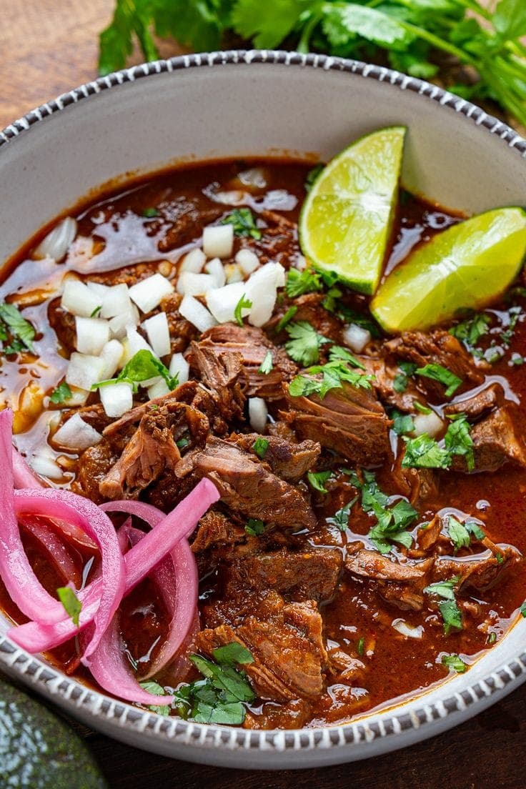 Consomé con Carne