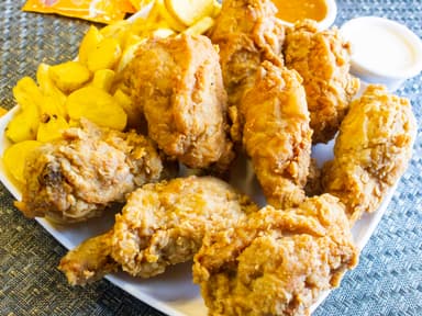 8 Presas de Pollo con Papa