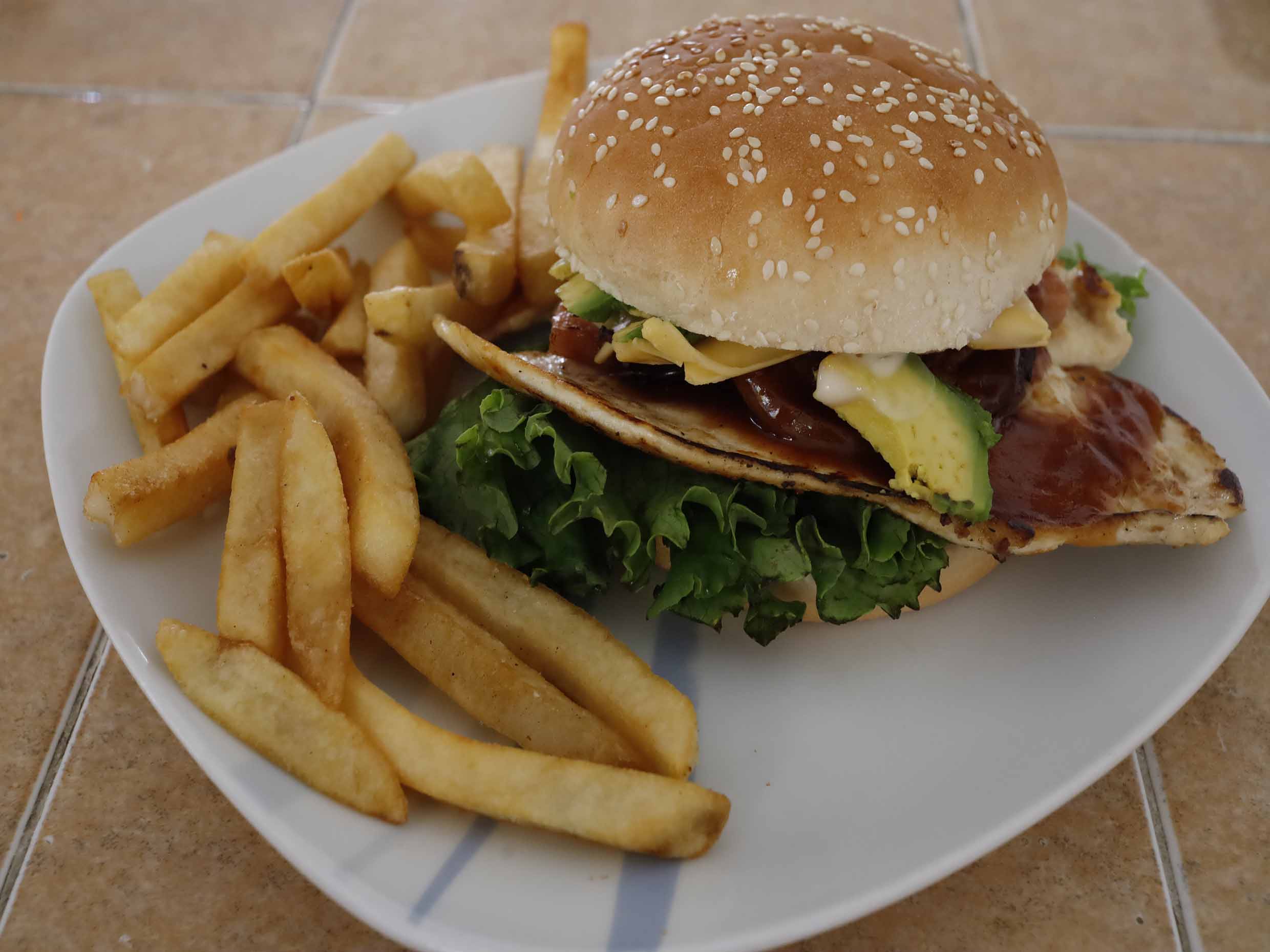 CHICKEN CLUB