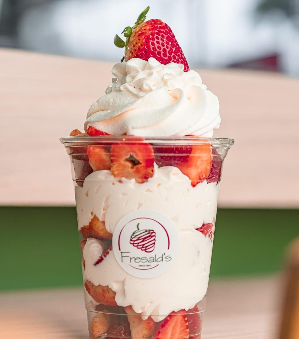 1 Fresas Con Crema 12 Onz