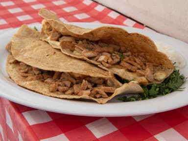 Quesadilla Gigante Adobada