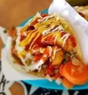 Taco de Pescado + Bebida