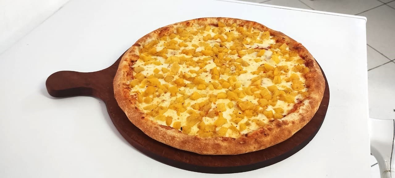 Pizza Hawaiana