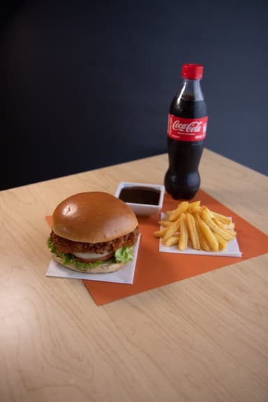 Combo Hamburguesa Pollo Nashville + Papas + Bebida