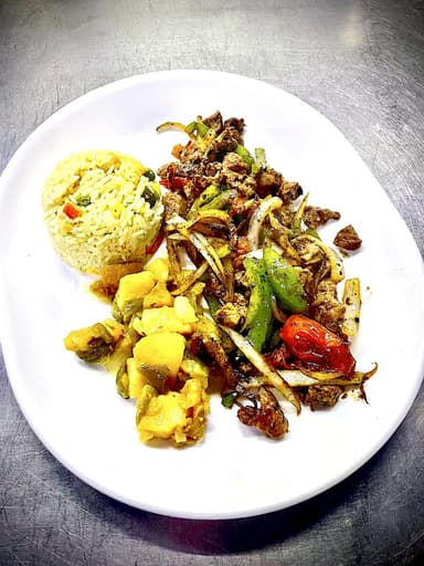 Fajitas de Sirloin con Pollo