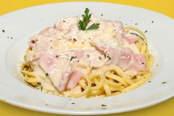 PASTA A LO ALFREDO
