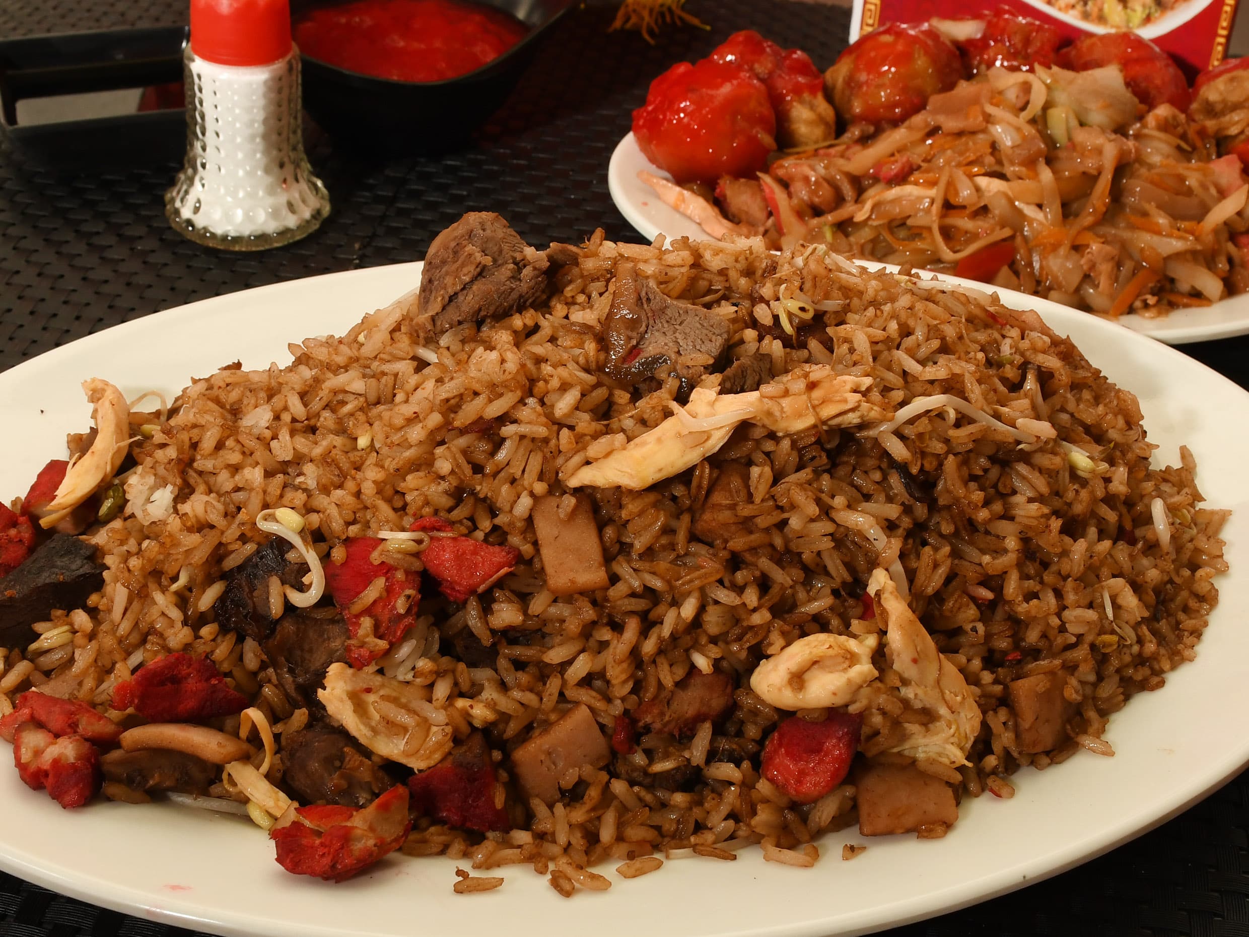 Combo 4 Personas Arroz Chino y Cerdo Agridulce
