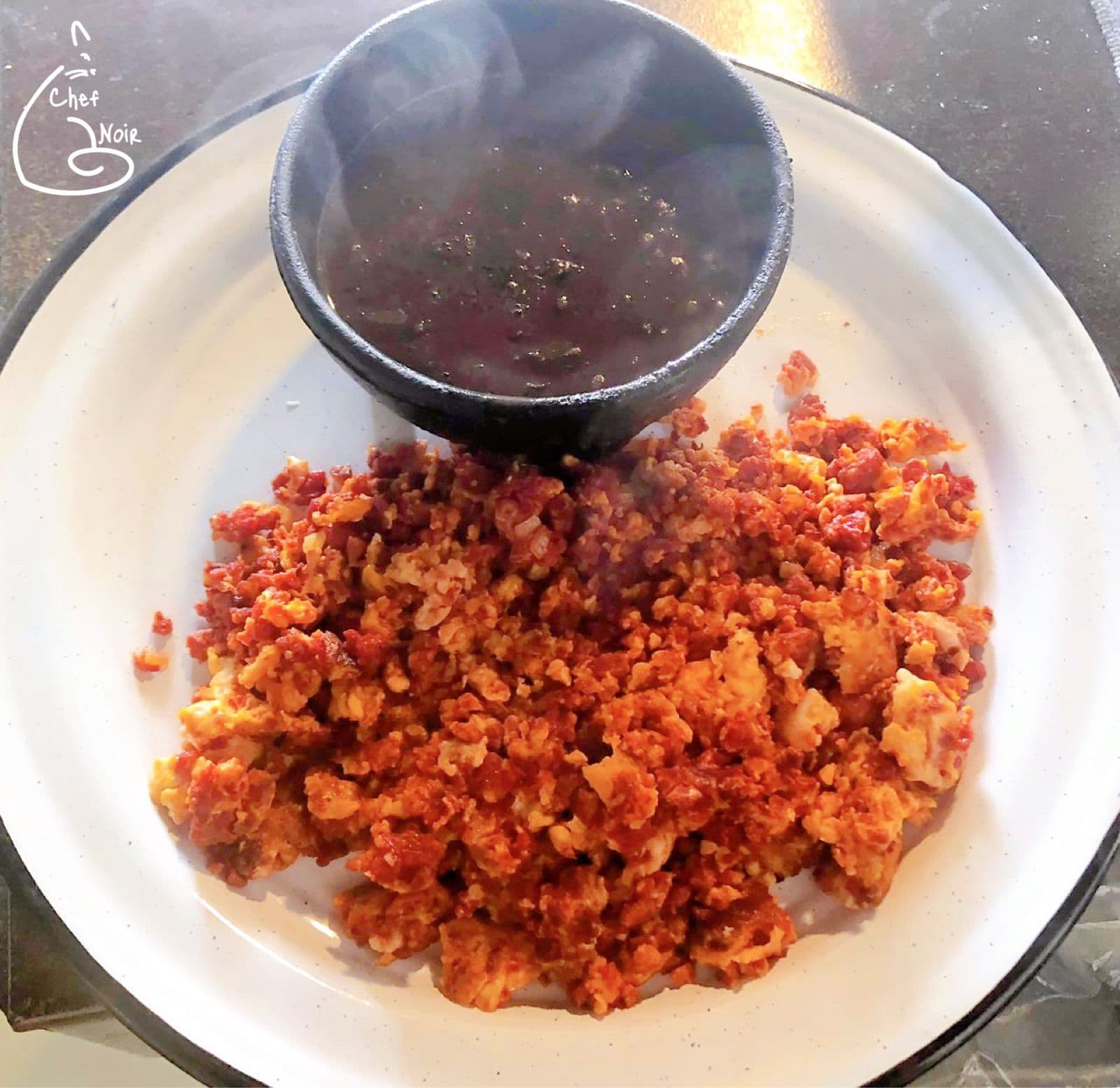 Huevos con Longaniza