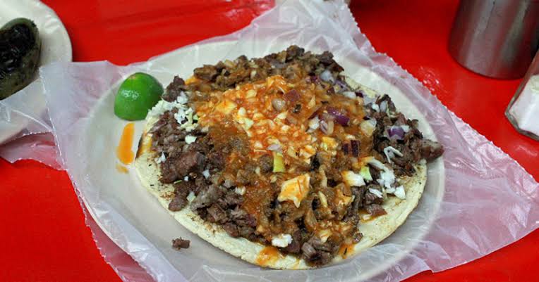 2 Tacos de Asada + Chorreada