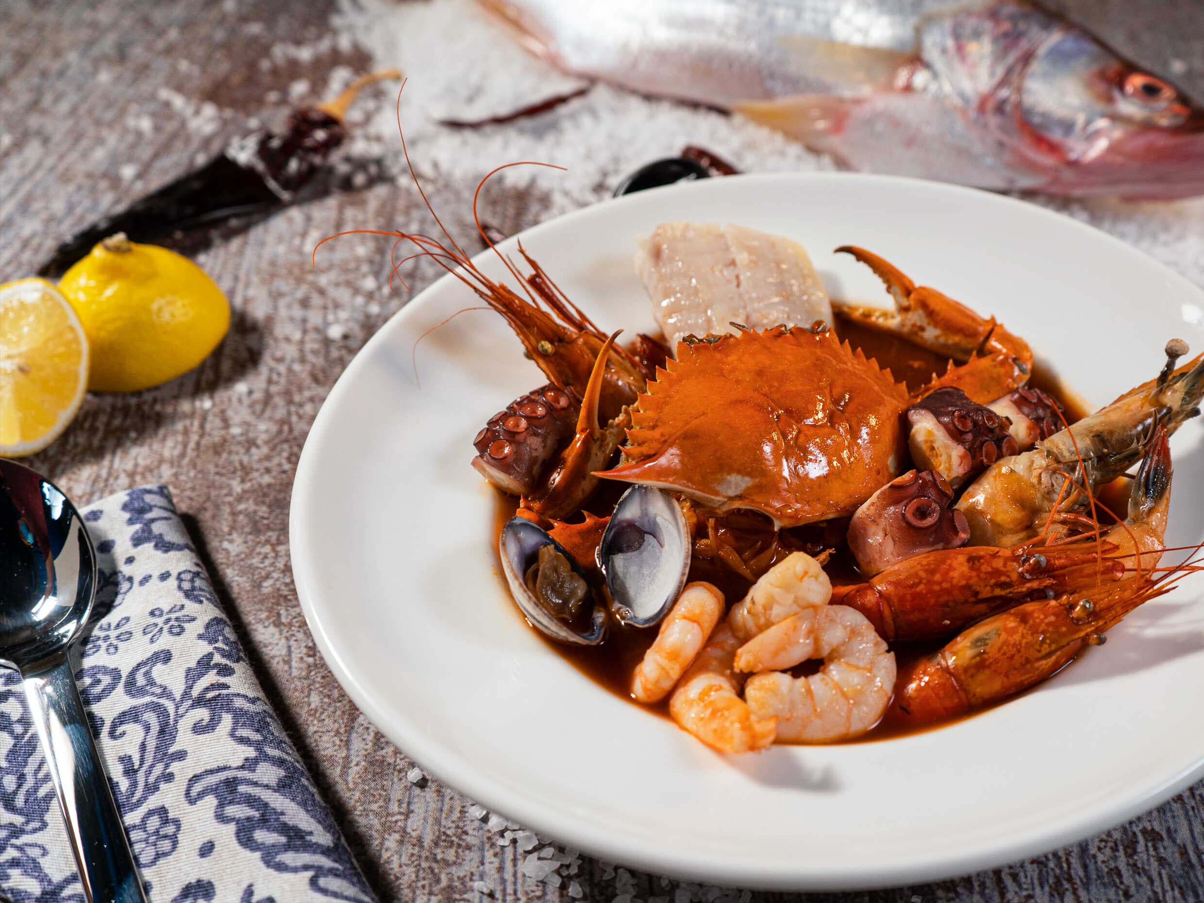 Caldo de mariscos