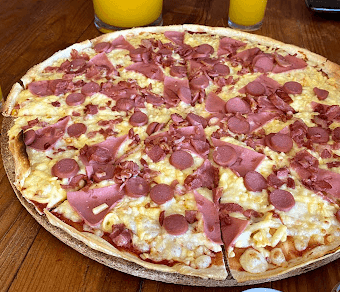 Pizza de Carnes Frías Chica