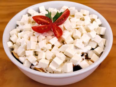 Chilaquiles Panela con Totopos Tradicionales