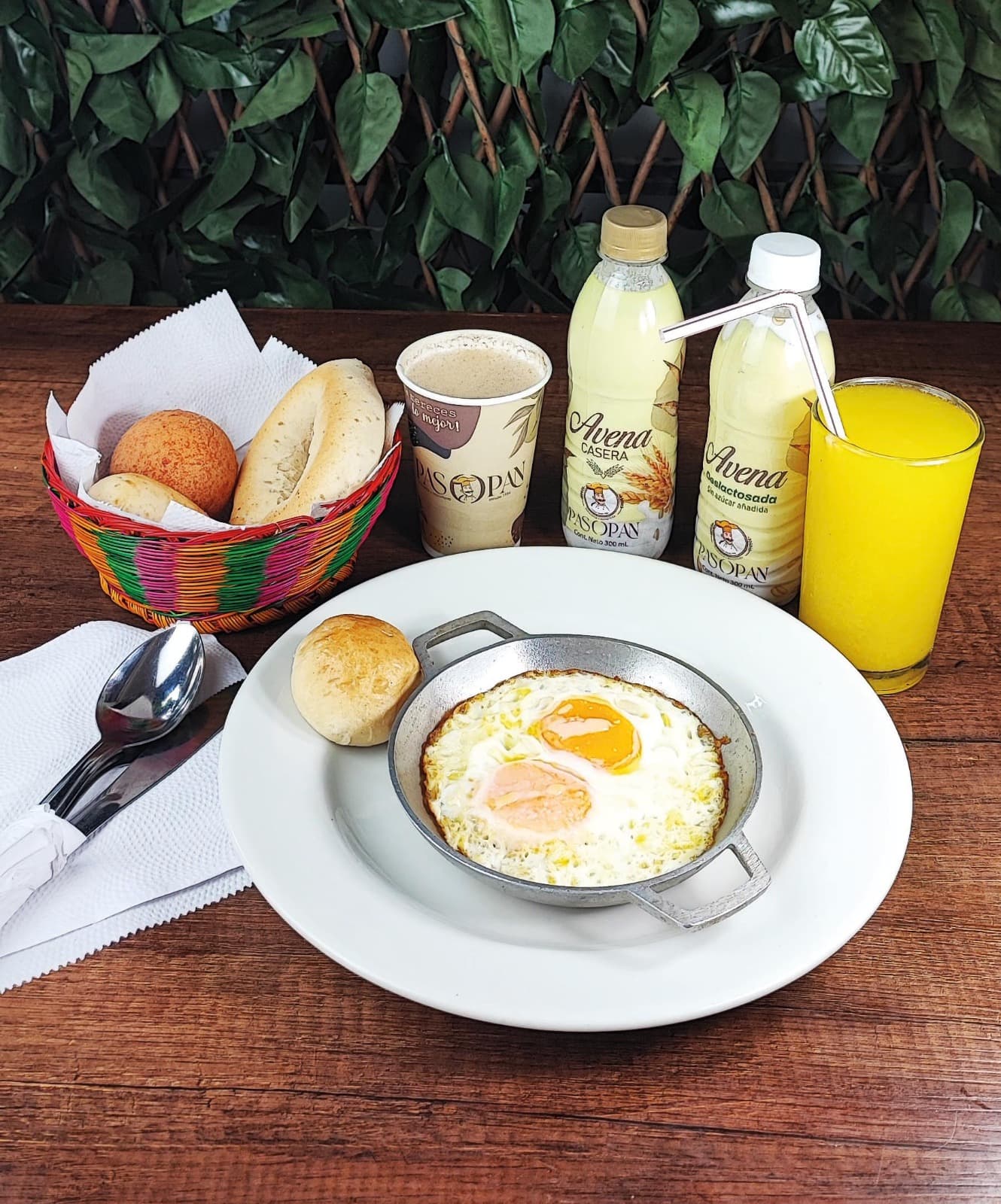 Combo Huevos Cacerola
