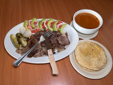 Chuleta de Res Asada