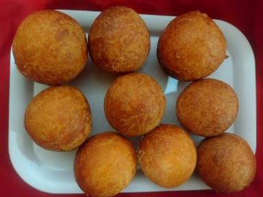 Combo Docena Buñuelos + Bebida