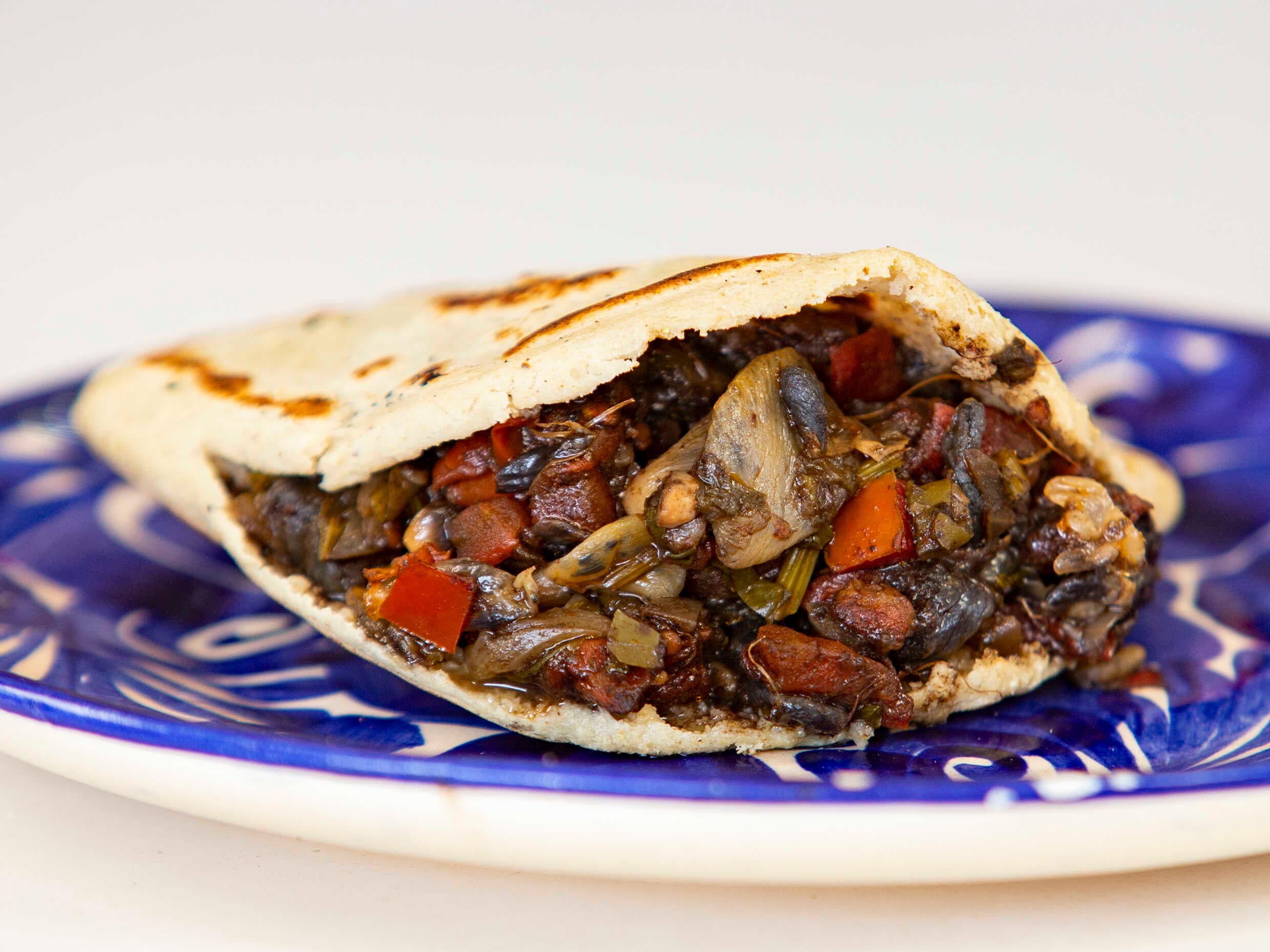 Gordita Huitlacoche
