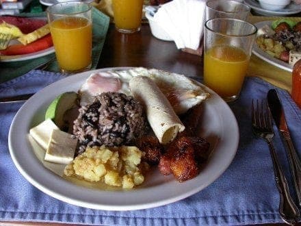Desayuno Típico