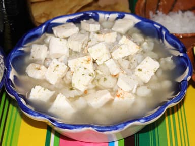 Pozole GRANDE Vegetariano con Queso