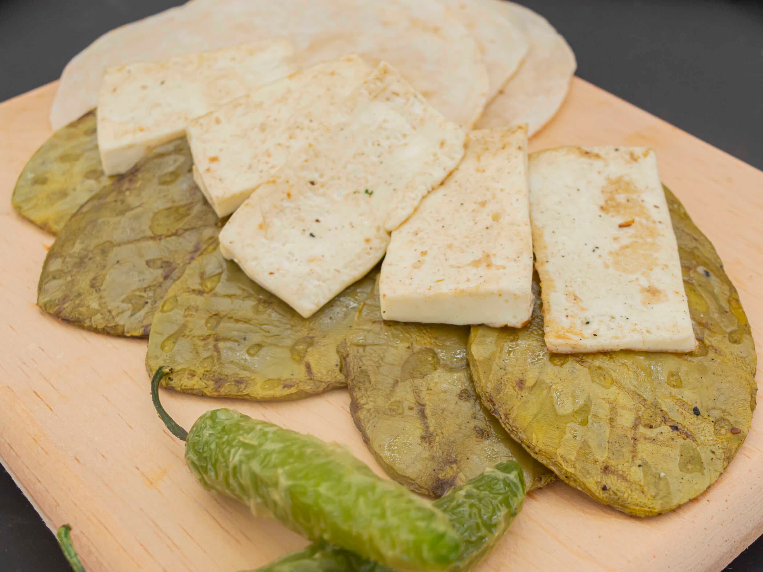 Nopales Cambray con Queso