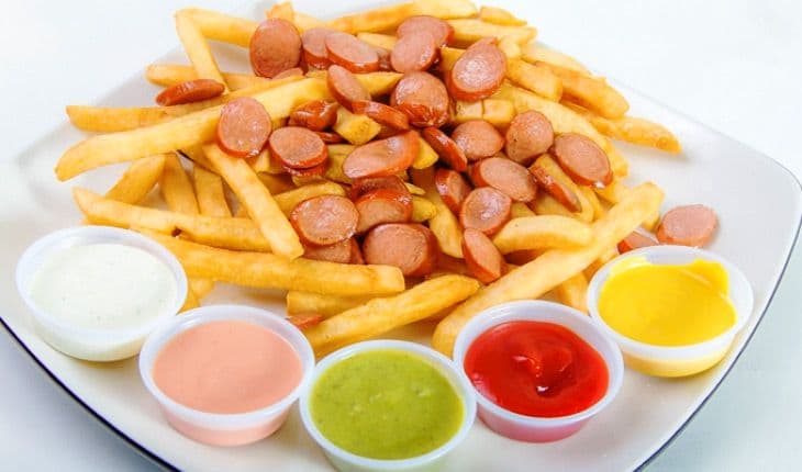Salchipapas