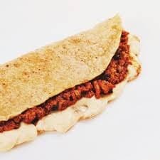 Quesadilla Quesillo con Chicharrón
