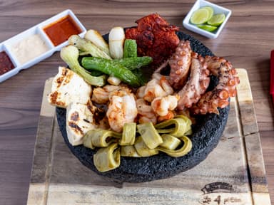 Molcajete Mar