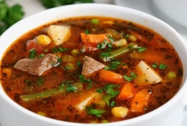 Sopa de carne y res con verduras