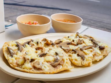 Pachuco Especial con Champiñones